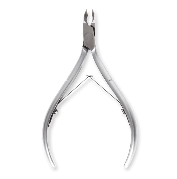 Cuticle Nipper designed for precise nail cuticle removal. 5 mm tip, well-shaped grip and bilateral spring this cuticle nipper provides high precision and comfort of removal